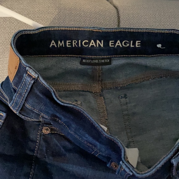 AE 🦅 2 Hi Rise Shortie Jean Shorts American Eagle - Picture 5 of 8